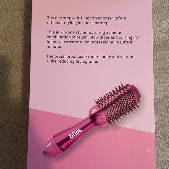 NWT Bliss One Step Hair Styler - Picture 5 of 7